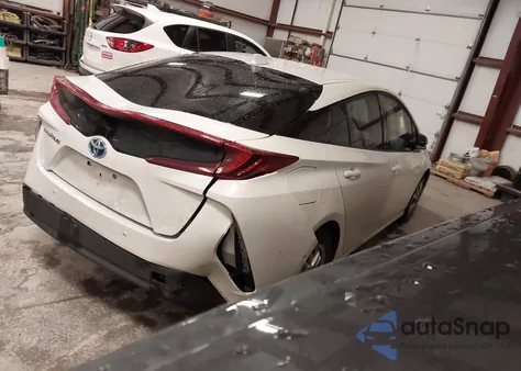 2018 Toyota Prius Prime Advanced из США, поврежденный, VIN JTDKARFP2J3075233